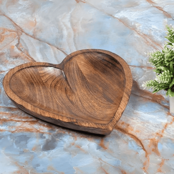 Wooden Arts Heart-Shaped Bowl