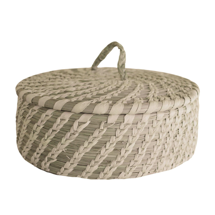 Sabai Grass Roti and Bread Box with Lid