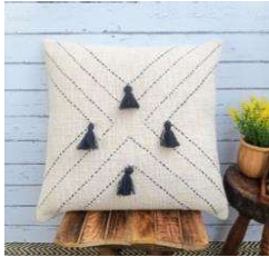 Tassel Trend Handwoven Cotton Cushion Cover