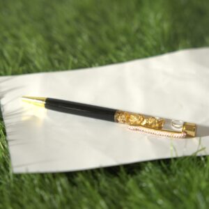 Lac Pen Combining Tradition with Utility