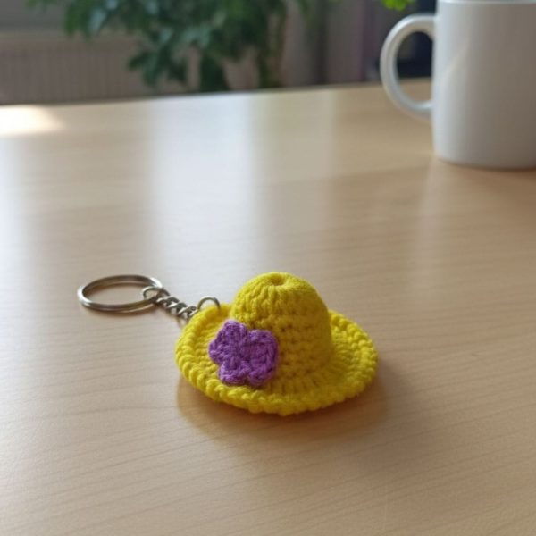 crochet-hat-keychain-bag-charm-5857384.jpg crochet-hat-keychain-bag-charm-5857384.jpg