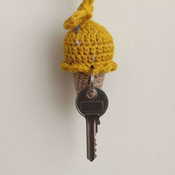 crochet-ice-cream-key-chain-bag-charm-2181397.jpg crochet-ice-cream-key-chain-bag-charm-2181397.jpg
