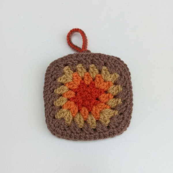 crochet-square-pouch-for-ear-buds-3366721.jpg crochet-square-pouch-for-ear-buds-3366721.jpg
