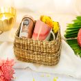 handcrafted-grass-art-gift-box-4206183.jpg