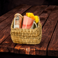 handcrafted-grass-art-gift-box-6294985.png