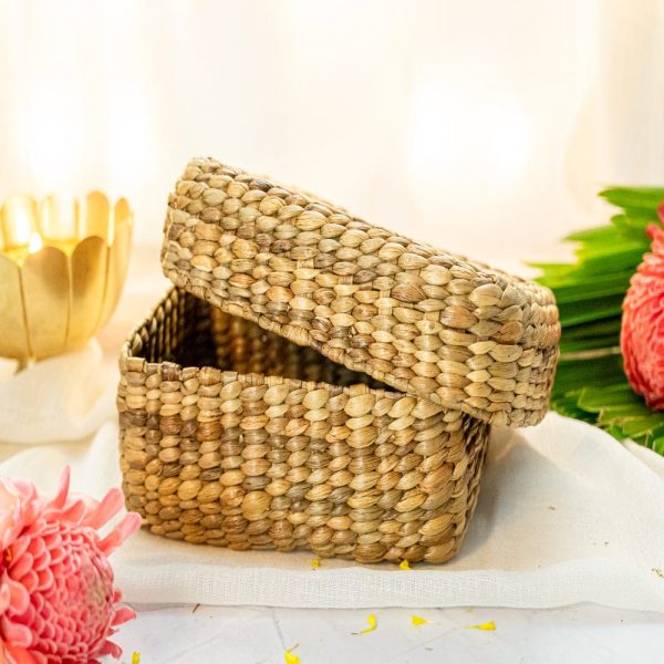 handcrafted-grass-art-gift-box-9993301.jpg handcrafted-grass-art-gift-box-9993301.jpg