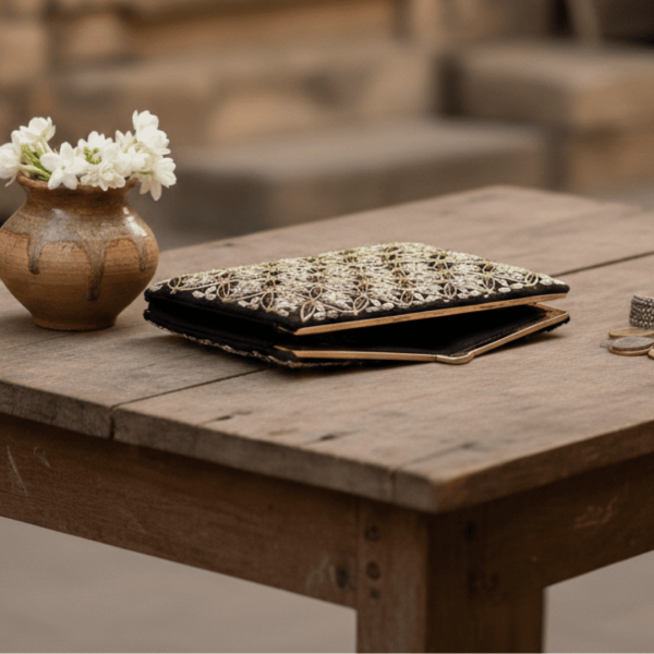 noor-grid-zardozi-embroidered-clutch-2693410.png noor-grid-zardozi-embroidered-clutch-2693410.png