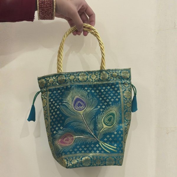 peacock-thread-banarasi-potli-bag-1308501.jpg peacock-thread-banarasi-potli-bag-1308501.jpg