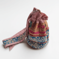 rangriti-floral-embroidered-potli-bag-8636529.png